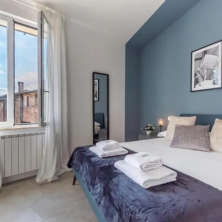 Abbraccio Di Apartamento Siena