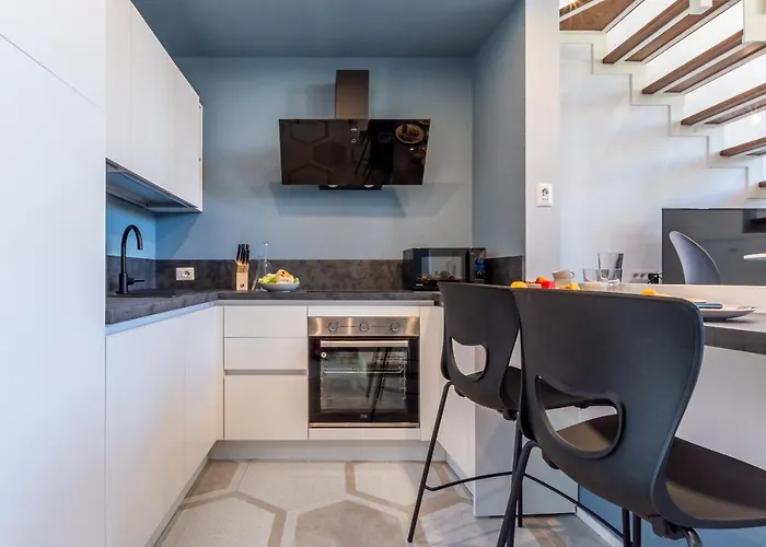 Abbraccio Di * Siena