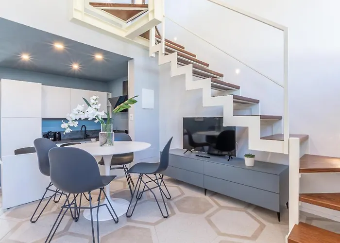 Abbraccio Di * Siena