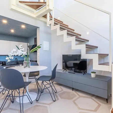 Abbraccio Di * Siena